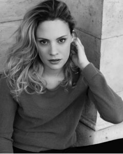 Actress Camille De Pazzis HD Instagram Photos and Wallpapers April 2018