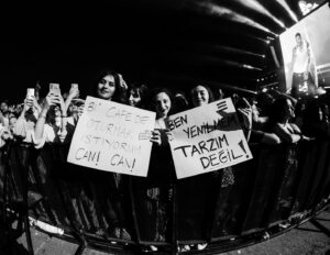 Can Bonomo Instagram - Helal 🫵🏻😃❤️

📷: @beeeeeeegum
