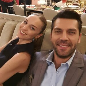 Can Nergis Instagram - @nilperi renk gelmis hosgelmis...