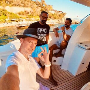 Can Nergis Instagram - Positive vibes with bro’s 😎