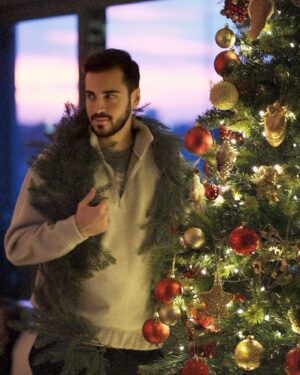 Can Sarp İkiler Instagram - Kol kola senenin dedikodusunu yapıyoruz burada