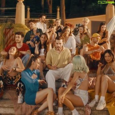 Can Sarp İkiler - 3 Likes - #acıbiber İlk single, ilk heyecan! İçten severek yaptık enerjisine çok inandık.
@mustafasandal24 der ki “her şey yalan şarkı gerçek”. Bu şarkı için de ne kadar teşekkür etsem az. Hadi o zaman “bu gece kaçsın bütün uykular!”🌶
Söz/Müzik: @mustafasandal24
Klip Yönetmen: @ecemgunn
Koreograf/Cast: @zafertunch
Görüntü Yönetmeni: @velikuzlu
Edit: @cisembaydar
Color: @thepostbrothers
Styling: @cerenaliststyling
Saç/Makyaj: @sezginmilik
Stüdyo: @hazelmusicco
Yapım: Yada Müzik
@vestel @concept_istanbul @dmccomtr