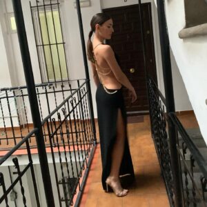 Candela González Instagram - Ferozi 
Gracias amores @antoinella @ikasanchezfr 
@diorbeauty @isabelsanchiscostura @martinellishoes @suotstudio 
@garaytalentoficial 🌠