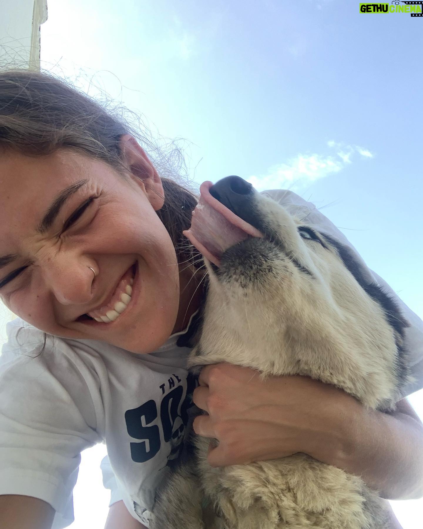 Candela González - 2.4K Likes - ❤️🩹
