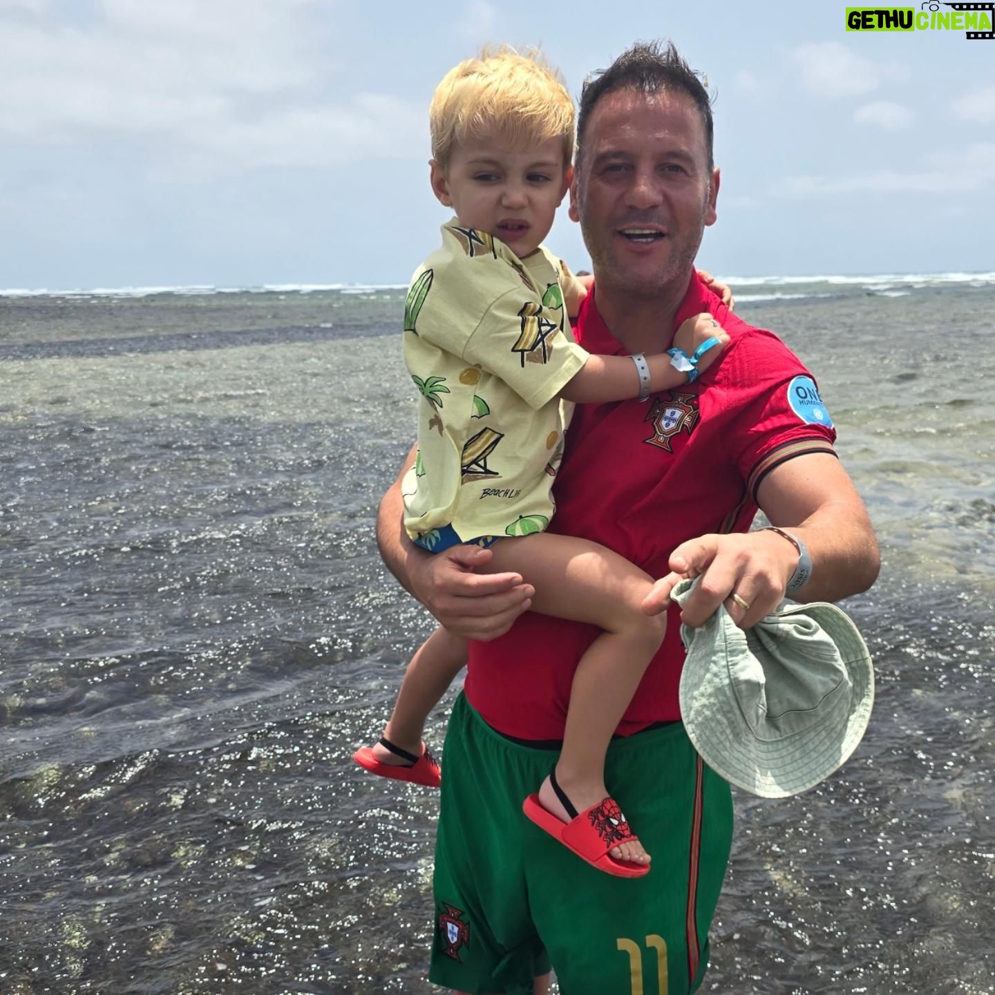 Cândido Costa - 16.5K Likes - Roadtrip🥰🛺🇨🇻🇵🇹
Família❤️
@cidaliaoliveira30🤩
#soltropico #oasisatlantico #oasisatlanticohotels #charmingtravelpt
@soltropico @oasisatlantico.hotels @charmingtravelpt