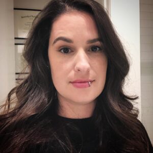 Cara Santa Maria Instagram - New hair who dis?