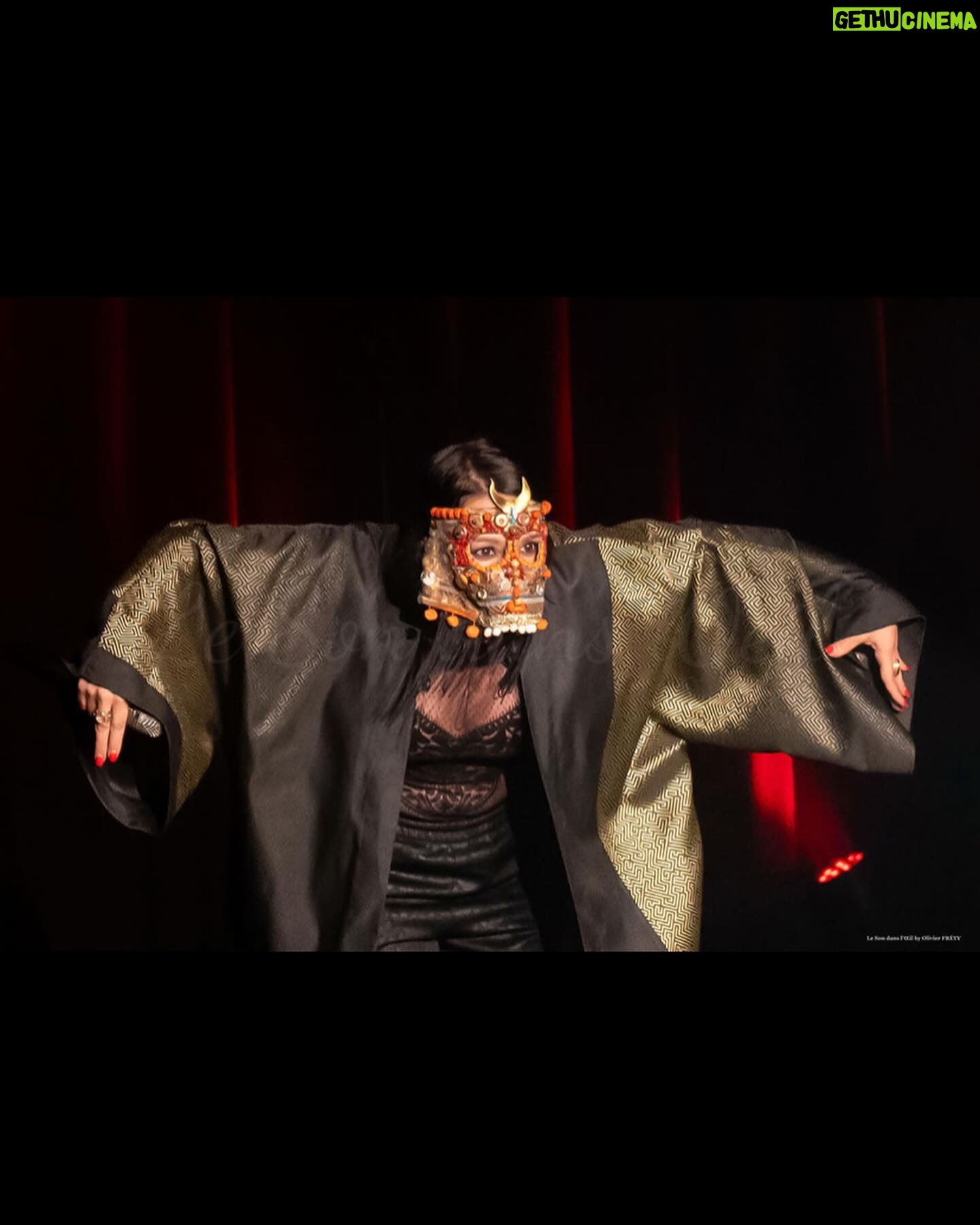 Carima Amarouche - 3 Likes - Merci Olivier Frety @lesondansloeil pour ces belles photos et souvenirs du dernier concert 2023 Folies berbères.Merci @villedemably @pierrevadon @nico_taite @mariebritsch_ @fantatouch @noraamourache @bluelineprod ✨❤️