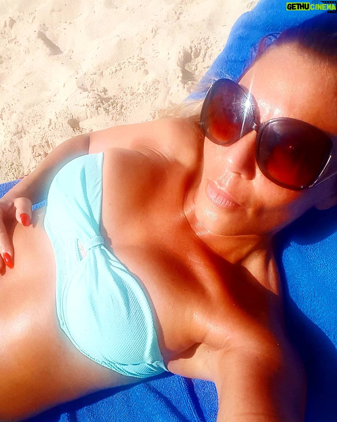 Carine Haddadou - 181 Likes -