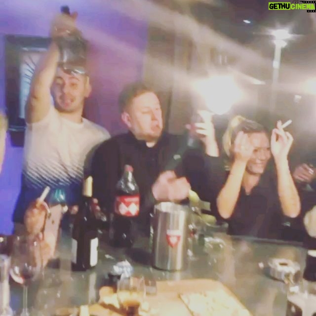 Carine Haddadou - 201 Likes - Merciii à tous mes collègues pour m avoir fêté mon anniversaire, super soirée ! 🥳🤗