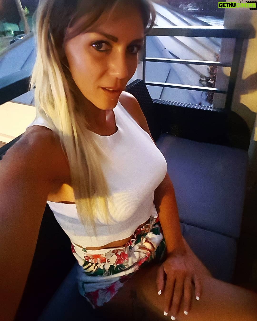 Carine Haddadou - 130 Likes -