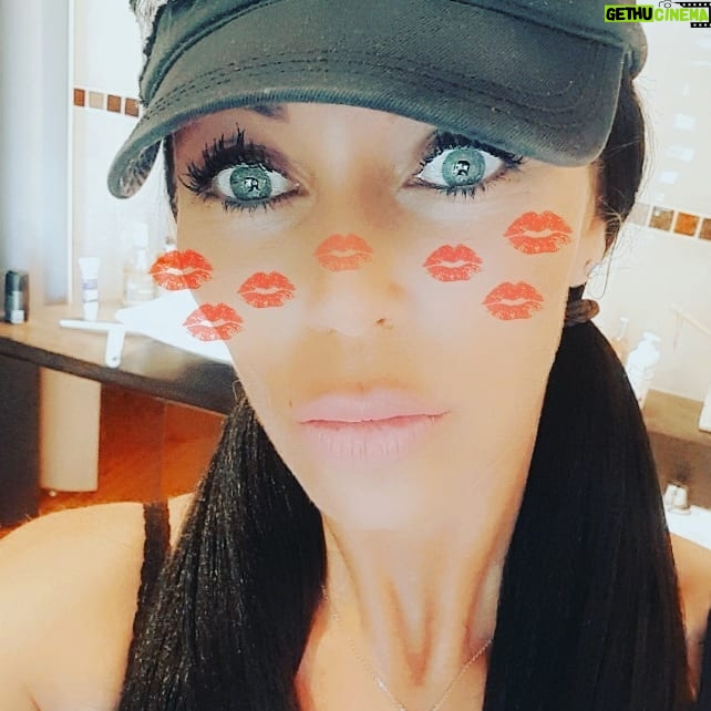 Carine Haddadou - 366 Likes - Déguisée en Rosita, soirée Walking Dead 😱