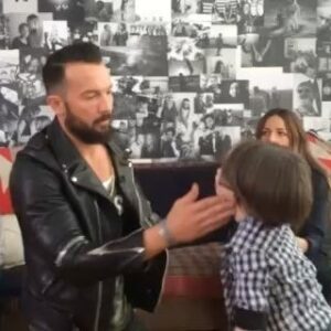 Carl Lentz Instagram - HAPPY FATHERS DAY to ALL MY FELLOW DADS! What an honor it is to be a dad.. and trying to teach your kids things YOU are still trying to learn! We did this with all our kids.. “get a grip, rule your spirit”.. works for us adults as well!! #occupyallstreets