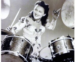 Carla Azar Instagram - VIOLA SMITH passed away yesterday at age 107. She was playing drums until the very end. For me, Viola was (and is) the epitome of feminism in its most honest form - proving her undeniable equality through her work and perseverance, which speaks louder than words > and then of course doing this with the most powerful instrument in the world.  RIP VIOLA. ⠀
⠀ 
#violasmith⠀
#violasmithdrummer⠀
#violasmithgenes