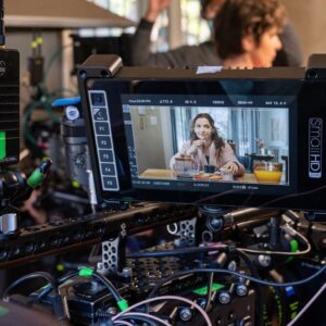 Carla Pandolfi Instagram - 🌎La segunda temporada de #TierraIncógnita llega el 
13 de diciembre a @DisneyPlusLA.
-
-
El Espanto viene por todos💀
Prepárate para terminar el año un poquito más ESPANTADO…..🧟‍♂️🧌👻👻👻
-
-
Carrete popurrí con fotos de rodaje, back y la última cuidado  qué hay mucha suelta últimamente 🙄👻
-
-
-
-
-
#disneyplus #seriejuvenil #emmy #terror #serieterror #serieacción #kidsliveaction #actress #actrizargentina🇦🇷 #carlapandolfi #tierraincógnita #13dediciembre #seriesdisneyplus #estrenomundial