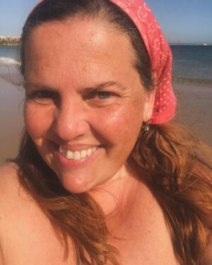 Carla Vasconcelos Instagram - A praia. E a água está maravilhosa, é o que vos digo.

#bythesea #itsallaboutlove #ocean #freedom