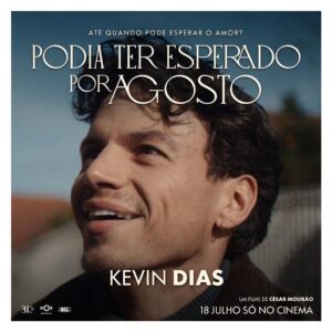 Carla Vasconcelos Instagram - Mas não quisemos esperar. ❤️

#podiateresperadoporagosto 
#313features #podiateresperadoporagosto
#cesarmourao
#cinemaportugues 
#estreias
#comediaromantica
#soajo
#arcosdevaldevez

@cesarmourao
@juliapalha
@kev.dias
@joaoreis_oficial
@luisacruzoficial
@carlotinhatinha
@llac3rda
@brancodinarte
@vera__moura
@fonsecaantoniomanuel
@paiva1980
@313features
@municipio.arcos.valdevez @z0zi_z0zimo @ritasousamakeup_pro @pedroadamastor