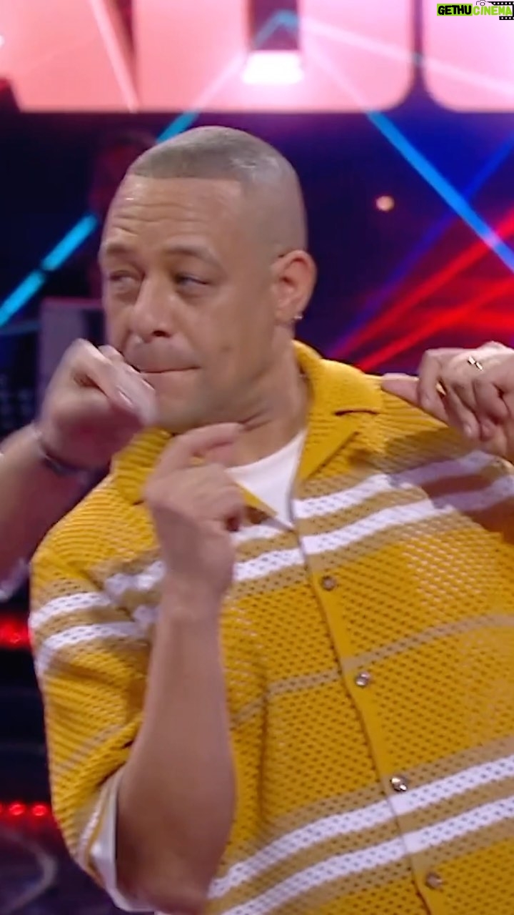 Carlão - 7.6K Likes - E é assim que o Carlão faz! 🕺
#thevoicept #provascegas #rtp