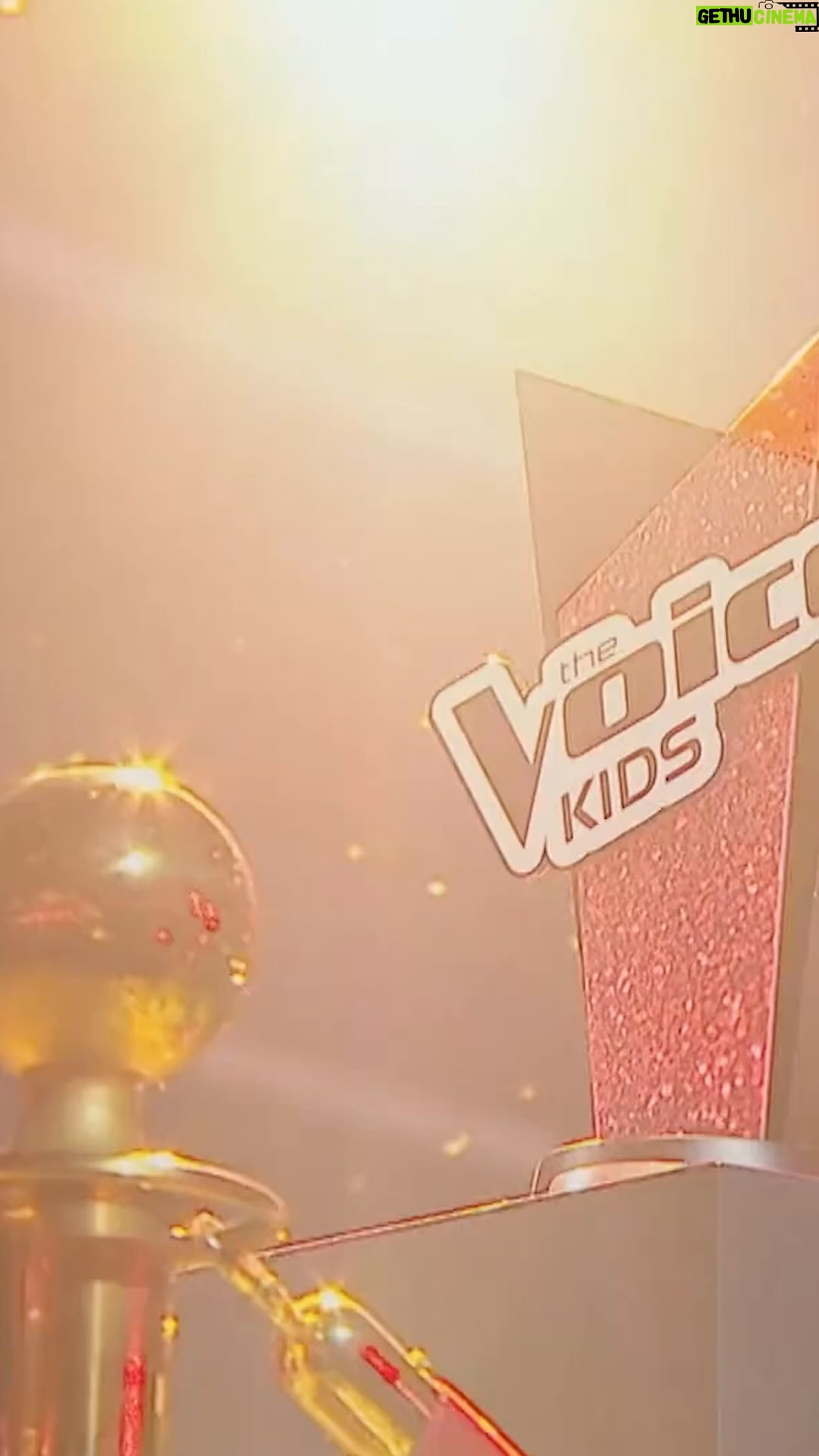 Carlão - 3.4K Likes - A próxima ronda de provas cegas promete. 🔥 Já há palpites para o mentor vencedor?
#thevoicept domingo, às 21h15 na RTP1
#provascegas #rtp