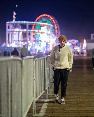 Carlo Aquino Instagram - You can find me by the ferris wheel 

📸 @charliedizon_ 

#SantaMonica 
#LosAngeles