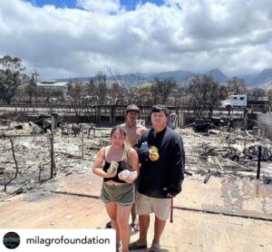 Carlos Santana Instagram - Reposted from• @milagrofoundation Carlos Santana's Milagro Foundation is supporting our incredible partner, World Central Kitchen's efforts to feed the beautiful people of Maui impacted by the wildfires. WCK teams arrived yesterday and immediately sprung into action, providing food and water to first responders and evacuees. Please join us in supporting WCK. Please make a donation here: donate.wck.org. 
Mahalo! 
#makingadifference #carlossantana #worldcentalkitchen #milagrofoundation 
Repost from @chefjoseandres
•
Jachia & Mark and their roommate Kaimi returned to what was left of their home after they evacuated with their 6 dogs... They told @wckitchen Sam they just bought this home in 2019 after being born & raised in Lahaina. The people of Maui are so beautiful! Even in these circumstances said they still feel blessed because they survived & have family to stay with while other friends are less fortunate…WCK brought them Tuna sandwiches, oranges & water today. #ChefsForHawaii