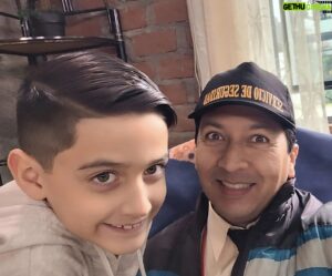 Carlos Solano Instagram - Con el Richard Junior ya vuelta, mi casi hijo 🤭