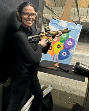 Carlton Elizabeth Instagram - Date with my son Cross… Amazing educational experience with Carlos @shootstraighthq this range operates like a well oiled machine. Really looking forward to going back Thku🖤