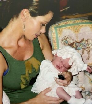 Carlton Elizabeth Instagram - Happy Magickal 19th My Mystickal Mysteri🔮 11 days old n ur first Halloween… u r my everything and I am so beyond proud of the magnificent creature that u r.  Ur kindness, love n empathy knows no bounds and that quiet strength should never be trifled with!!!! I Fucking Love u my little witch🧙‍♀️ #BlessedBe 🌛🌕🌜