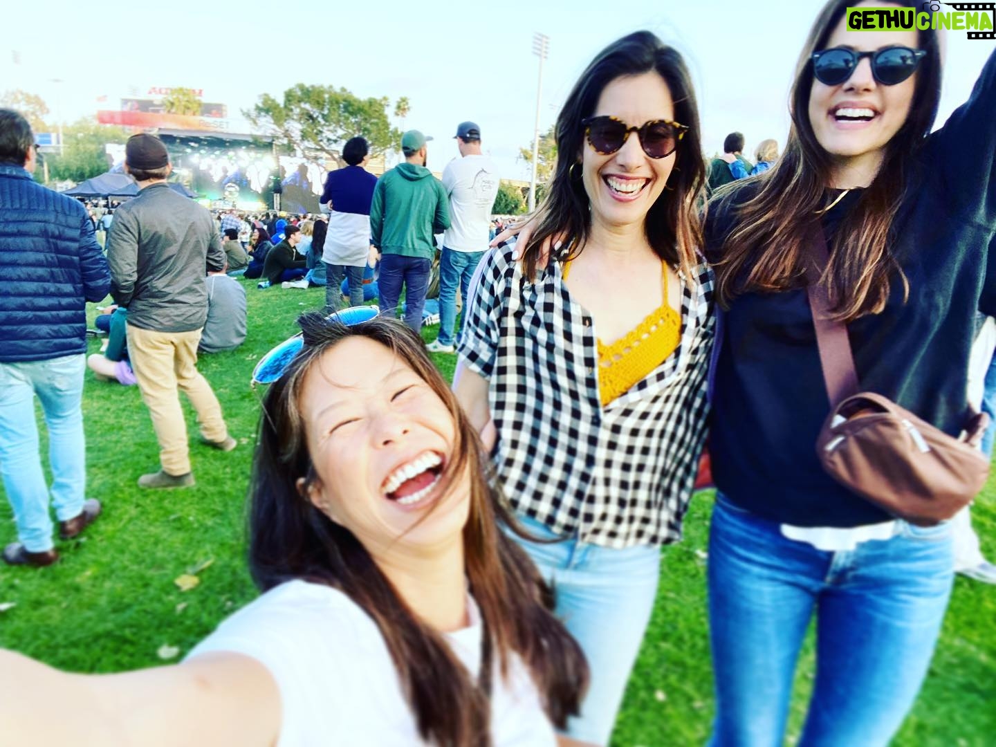 Carly Pope - 485 Likes - Not much, you?
#bandsbacktogether #resetfest #amigawild #turbos💖