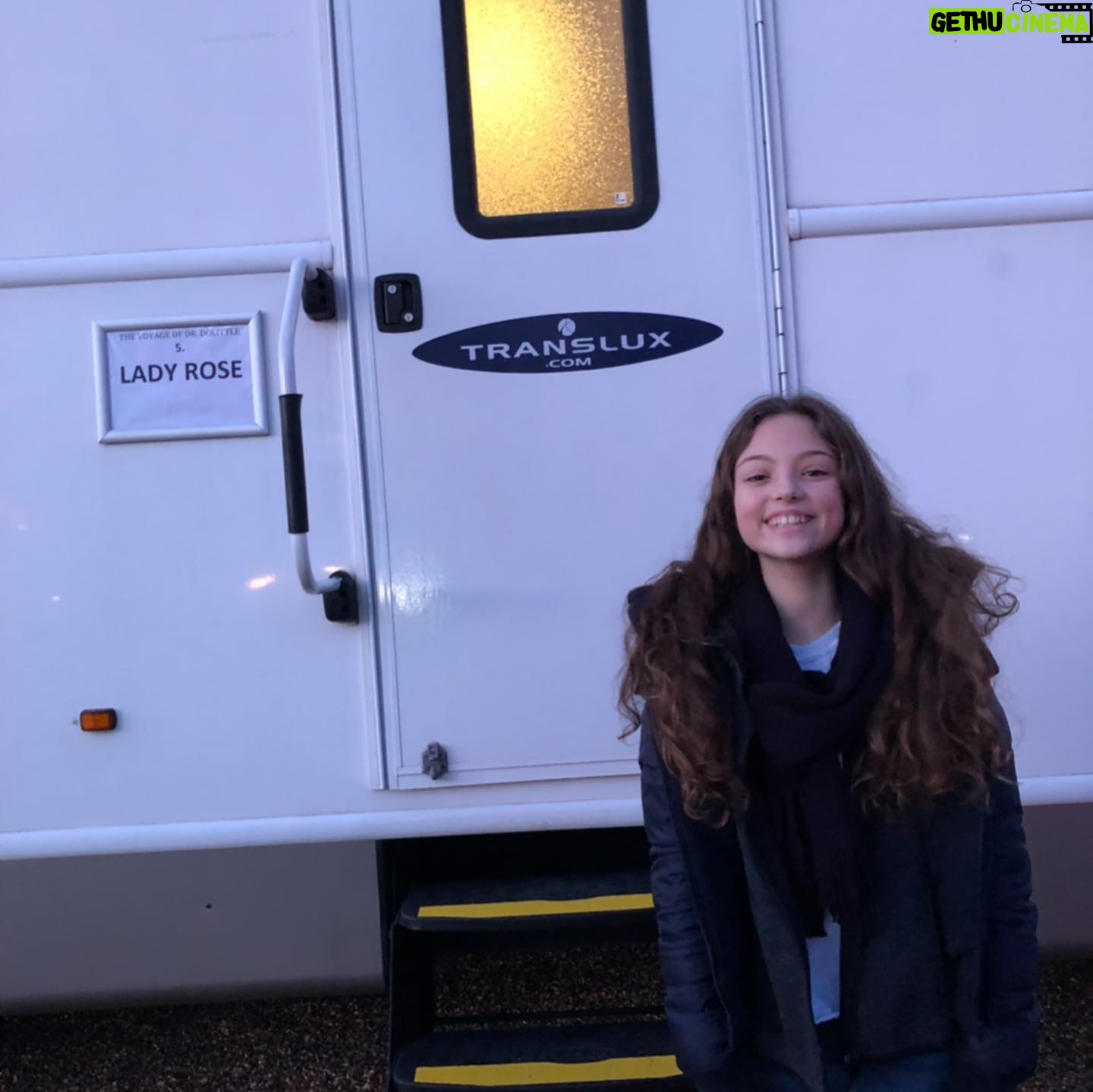 Carmel Laniado - 2.5K Likes - Throwback to when I first saw my trailer on #dolittle on my first day!!! ❤️