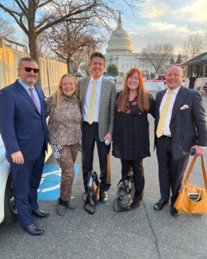 Carole Baskin Instagram - #tbt #throwbackthursday to a ton of meetings over the past year with @carolebaskincat on the #bigcatpublicsafetyact. Let’s get this bill passed through the Senate today! Call 202-224-3121 and ask your Senators to support and pass the Big Cat Public Safety Act today!