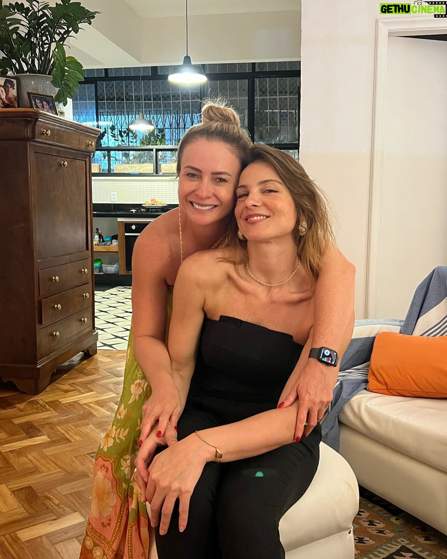 Carolina Chalita - 114 Likes - Amo vocês ❤️