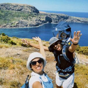 Carolina Picoito Pinto Instagram - 7 dias na Ilha do Sol com a Titi e o Titio ♥️ para quem não conhece Santa Maria, é mais uma maravilha dos Açores. Pequenina e cheia de charme, cada paisagem dá um postal. Agora tenho que arranjar maneira de explicar ao chavalo que não dá pra ir à Ilha todos os dias (e tenho pena). ♥️