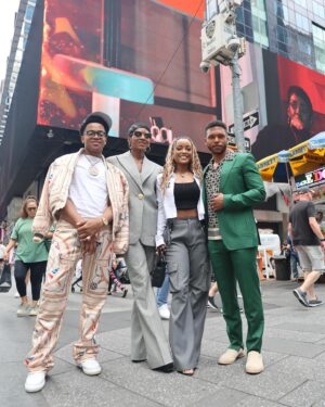 Caroline Chikezie Instagram - When you see it 👀👀👀 
#Noma
#somebodyswatchingme

New episode @ghoststarz dropping midnight EST on the Starz app 

#powerghost

📸 @freshmadeit