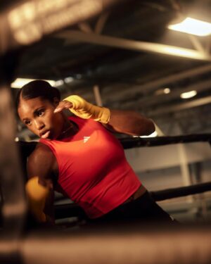 Caroline Dubois Instagram - Ready when they are. 

Looking forward to announcing myself on the world stage ⚔️

@skysportsboxing  @boxxer @adidas 
@shanemcguigan @joshpritchardcoach 

.
.
.
.
.
.

#adidas #adidasboxing #femalefitness #female #boxeraddict #picoftheday #carolinedubois
