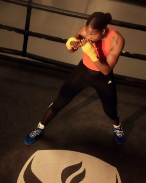 Caroline Dubois Instagram - Ready when they are. 

Looking forward to announcing myself on the world stage ⚔️

@skysportsboxing  @boxxer @adidas 
@shanemcguigan @joshpritchardcoach 

.
.
.
.
.
.

#adidas #adidasboxing #femalefitness #female #boxeraddict #picoftheday #carolinedubois
