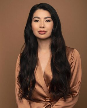 Caroline Kwan Instagram - ✨2023 is the year of being on double strike but also finally getting new headshots ✨

📸: @lukefontana 
💄: @ashantaartistry