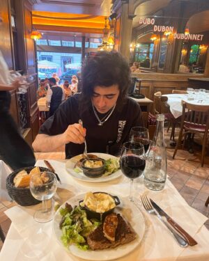 Caroline Kwan Instagram - Paris, part deux! 💋