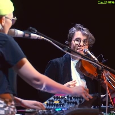 Caroline Shaw - 413 Likes - @ringdownmusic, @dannileep and @carolineadelaideshaw perform in our space with @bigearsfestival
š„ @dthab