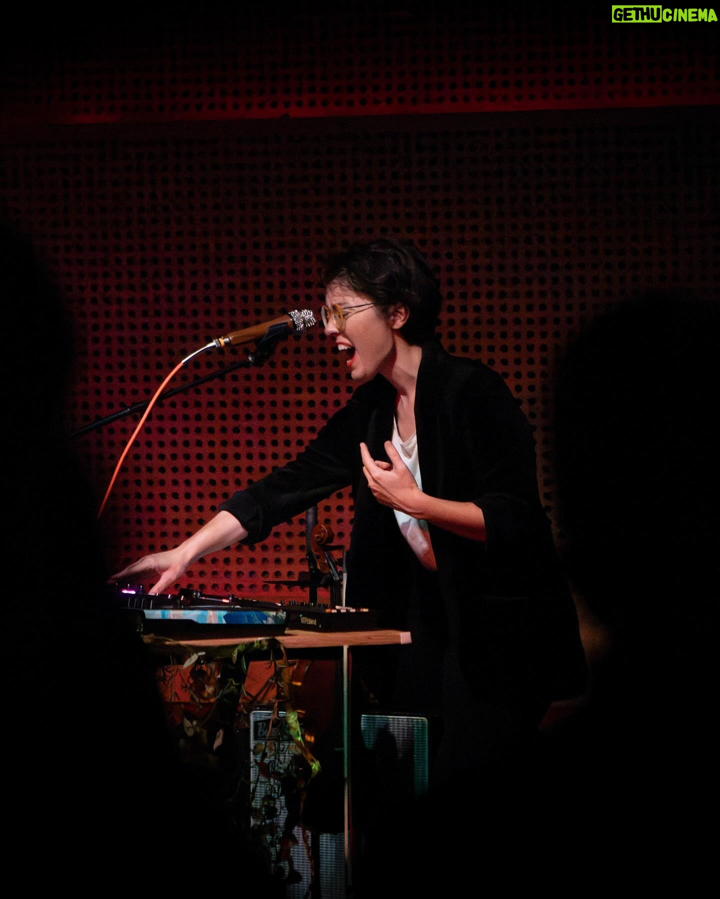 Caroline Shaw - 376 Likes - Thank you so much to everyone who came out to @publicrecordsnyc on Wednesday. We are overwhelmed with gratitude ā¤ļøš„¹š¬ššŖ© if you snagged some merch, please tag us when you wear it!
š·Thanks @davidandrako for snapping pics 1-5
š³Pic 6 is just an upsetting discovery about how @carolineadelaideshaw is apparently double-jointed and I donāt care if this makes her a better strings playerā¦I canāt unsee it.
ā”ļøpic 7 is redeeming Carolineās weird fingers because she looks like a badass (she is, duh) pic by Mr. @jillstrominger (aka @trevor.pour )
š“š»pic 8 is because then I realized it was also giving frozen dad energy and I wonāt stop making this joke. #iykyk
