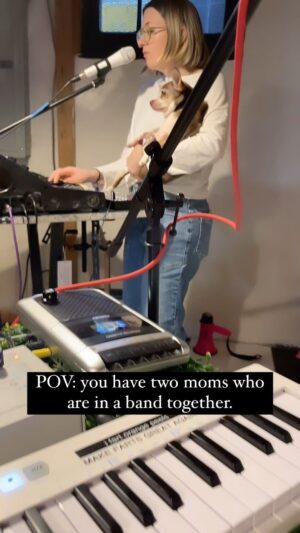 Caroline Shaw Instagram - When they say they got that dog in ‘em, we guarantee this is the dog they’re referring to… 

A little sneak into rehearsal with a with needy 16yo chihuahua. Come see this song live (sadly sans pup):

-2/29 NJ @didyouhearus @drift.afield (SOLD OUT😭)
-3/3 PDX @albertaabbeypdx 
-3/14 AUSTIN @sxsw with @artists.and for @classicalunlocked 
-3/22 KNOXVILLE @bigearsfestival 

❤️❤️❤️