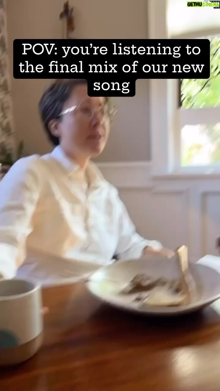 Caroline Shaw - 624 Likes - Sorry for the confusion on the original video! @carolineadelaideshaw was actually so deeply moved by our new single, āGhostā out everywhere 6/27 via @nonesuchrecords and NOT the Schumann violin concerto in D minor. šāØš