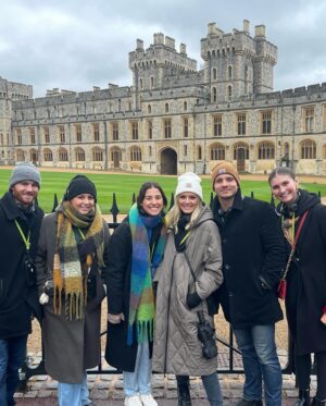Carrie Wampler Instagram - London memories pt. 1💂🎄♥️ 

(Had to add the music just to get the Christmas vibes right😍)