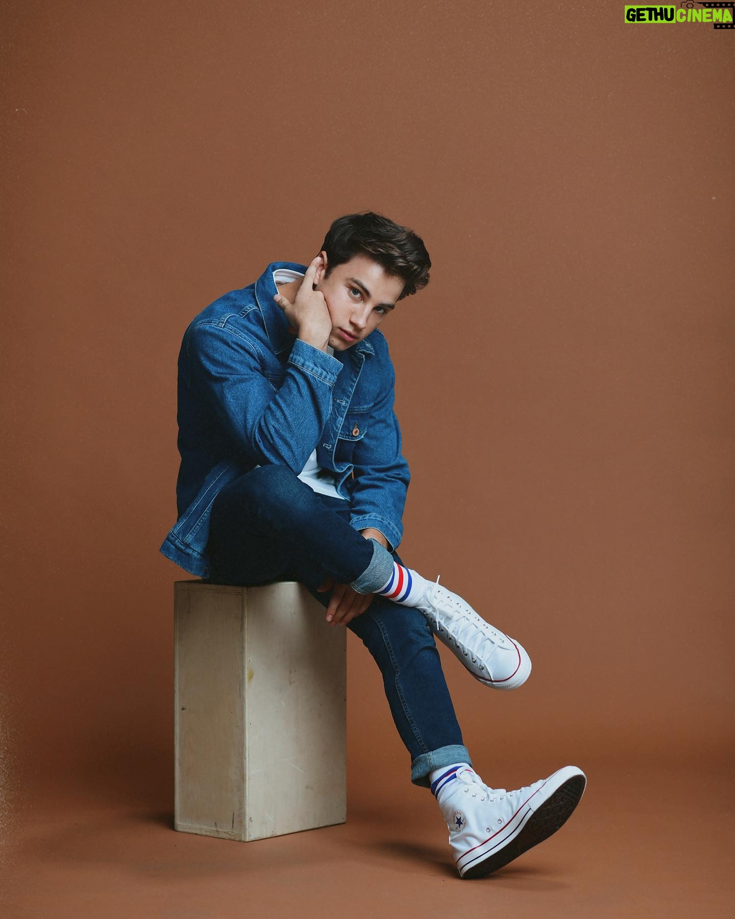 Carson Rowland - 35.4K Likes - Buy converse and Bitcoin