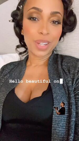Caryn Ward Instagram - HUSH….Season 2. December 7. 🔥💜 @hushonallblk @watchallblk @amcnetwork  Hair: @queenwink Make-up: @r.d.artistry #maincharacterenergy #carynwardrossenergy