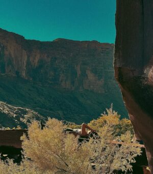 Case Walker Instagram - quick rest trip to Moab this weekend. what a beautiful place. got to hop on a few boulders as well!!