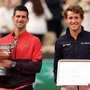 Casper Ruud Instagram - Even though it didn’t go my way on Sunday I am extremely happy and proud of what the team and I have achieved over the last two weeks in Paris. I am very thankful for the support from the French audience and Roland-Garros has become very special to me🇫🇷 Paris est devenu très proche de mon cœur. Congrats to Novak and his team in making history with amazing achievements🏆
📸: Peter Staples | @atptour 
📸: Getty Images 
📸: Matthew Fitzgerald | @tennisfitz