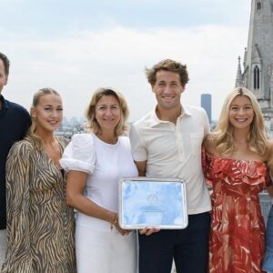 Casper Ruud Instagram - Even though it didn’t go my way on Sunday I am extremely happy and proud of what the team and I have achieved over the last two weeks in Paris. I am very thankful for the support from the French audience and Roland-Garros has become very special to me🇫🇷 Paris est devenu très proche de mon cœur. Congrats to Novak and his team in making history with amazing achievements🏆
📸: Peter Staples | @atptour 
📸: Getty Images 
📸: Matthew Fitzgerald | @tennisfitz