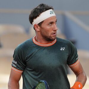 Casper Ruud Instagram - Merci Paris. 
Sorry I wasn’t able to bring my 100% energy on Friday. Thank you to everyone who stayed and supported me anyway; your support motivated me and luckily, I’m already feeling better. 
Thank you, @rolandgarros, for another great tournament despite difficult weather conditions. You really tested the players in a new way this year😜 see you again in a few weeks for the Olympics💪
📸: Cedric Lecocq | FFT
📸: Clive Brunskill
📸: DIMITAR DILKOFF
📸: Corinne Dubreuil | FFT 
📸: Nicolas Gouhier | FFT