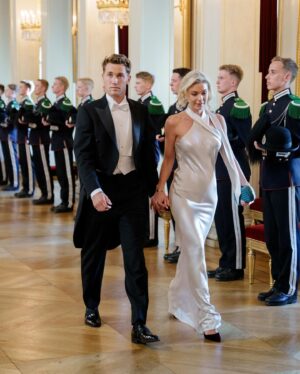 Casper Ruud Instagram - An evening to remember. Honored to be a part of this🇳🇴
@detnorskekongehus 
📸#5: Stian Lysberg Solum | NTB