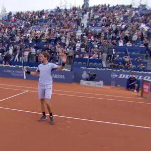 Casper Ruud Instagram - C-Ruud Control 🚘 @casperruud overtakes Sinner to lead the tour with 26 wins after defeating Thompson 6-1 6-4!

#tennis #tennistv #atptour #bcnopenbs